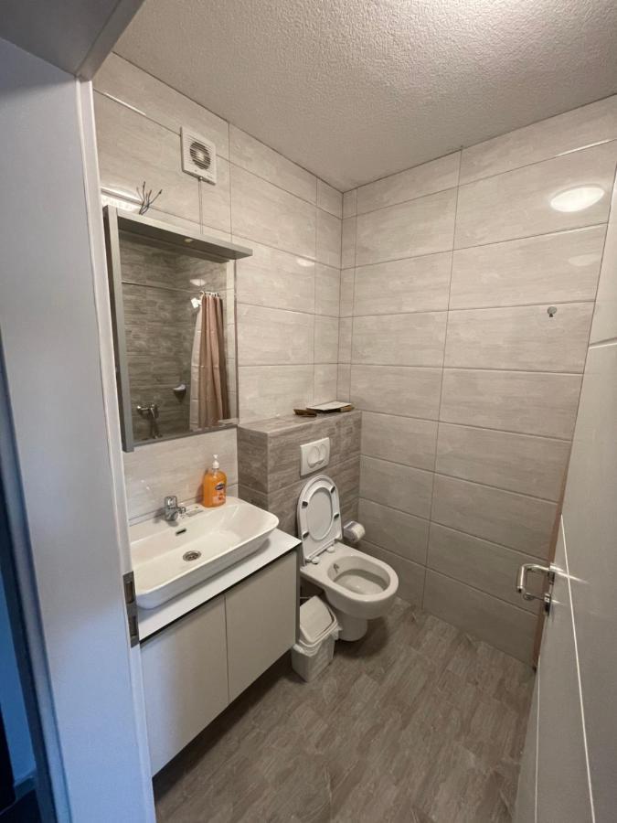 Shooter Apartments Ferizaj Exteriér fotografie
